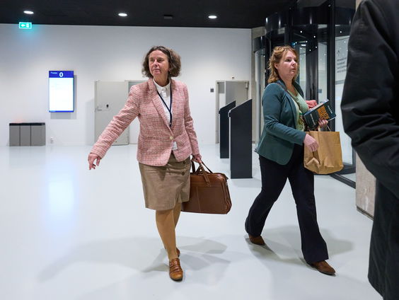 'Pak de asielopvang structureel aan en maak geen impulsieve keuzes': nieuw adviesrapport asiel