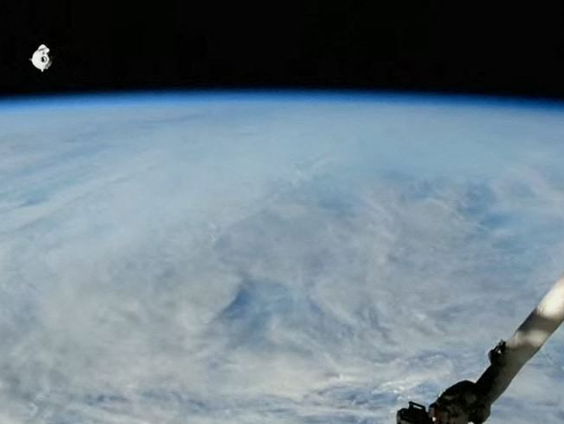 Hoe verloopt de terugreis van de twee gestrande astronauten?