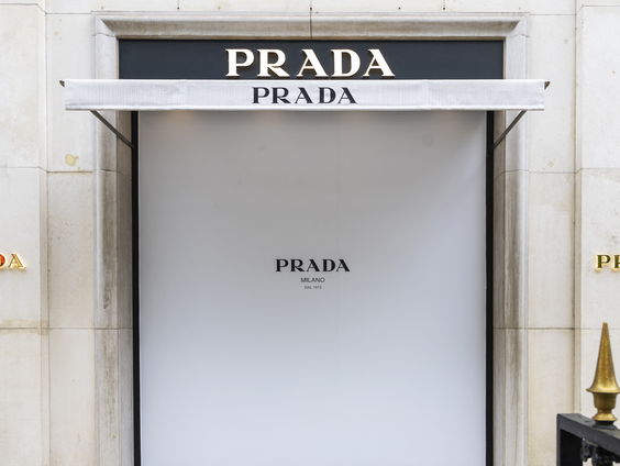 Modehuis Prada wil samenwerken met ambachtslieden na beschuldiging van culturele toe-eigening