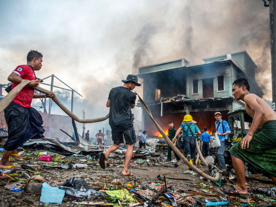 Myanmarezen woedend op het regime