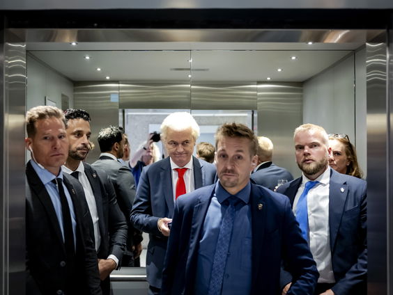 Kapper Ap over het gesprek van de dag: de val van het kabinet