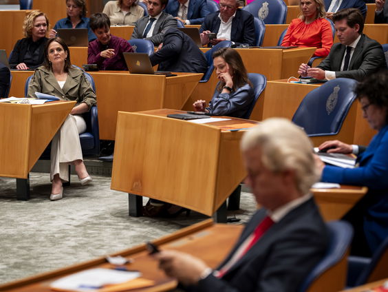 Verwijten, vragenvuur en confrontaties in debat over val kabinet