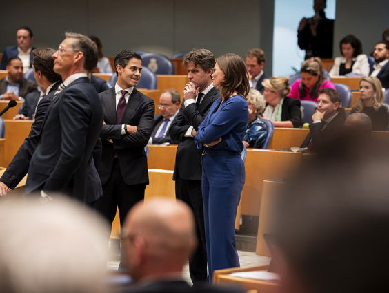 Middenpartijen, toon profiel!