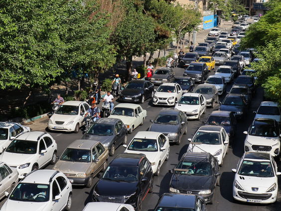 Iraniërs verlaten Teheran, luchtalarm gaat weer af in Tel Aviv