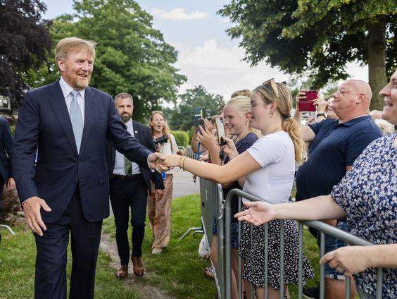 Koninklijke familie naar Dokkum tijdens Koningsdag 2026: 'Grote eer'