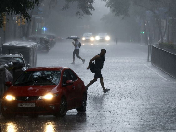 Stand.nl: 'Ik pas mijn vakantie aan door het extreme weer'