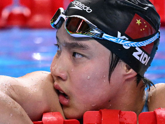 Stand.nl: 'Kinderen horen niet thuis in de topsport'