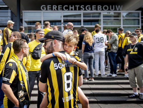 Wat hangt de Vitesse-spelers boven het hoofd?