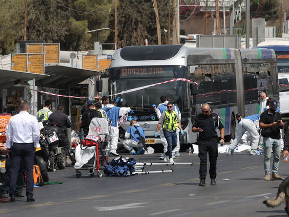 Welke gevolgen gaat de aanslag op een bus in Jeruzalem hebben op het beleid van Netanyahu?