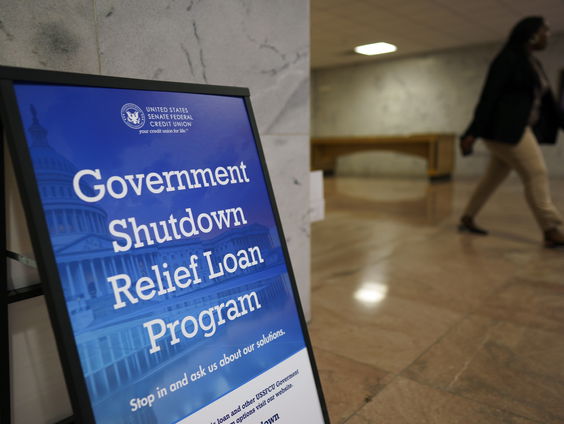 Amerikaanse overheid deels plat door begrotingsgesteggel