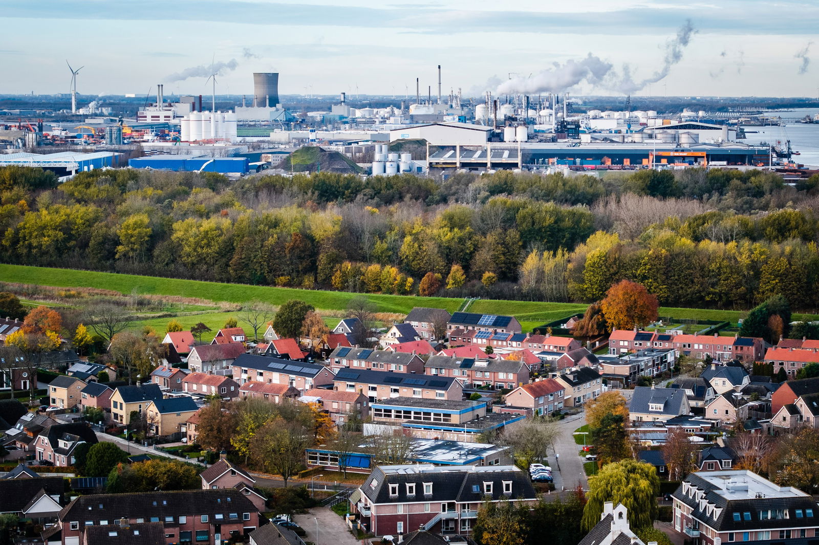 Moeten de boeren ook plaatsmaken als Moerdijk verdwijnt?