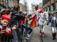 Geeft de sinterklaascommercial van Bol.com valse hoop aan kinderen van gescheiden ouders?