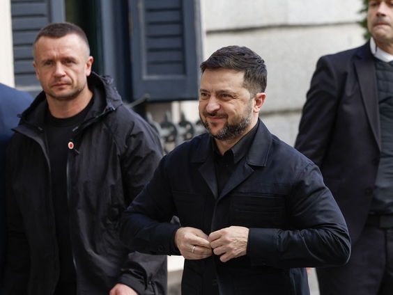 Grote druk op Zelensky door corruptieschandaal en nieuw vredesplan