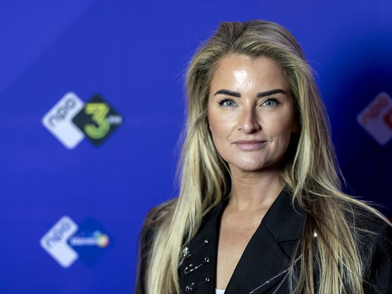 Emilie Sleven: 'Zó blij dat het zo goed gaat met het Nederlandstalig lied'