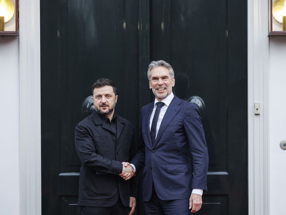 Wat haalt Zelensky in Den Haag?