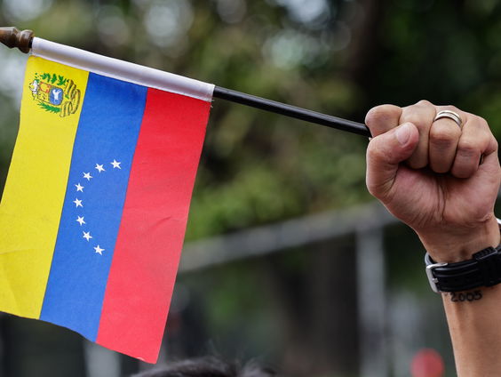 Maduro en zijn vrouw in de rechtszaal: 'Het is ook een symbolisch proces voor Trump'