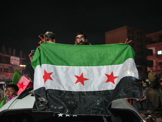 Koerden sluiten zich aan bij Syrië