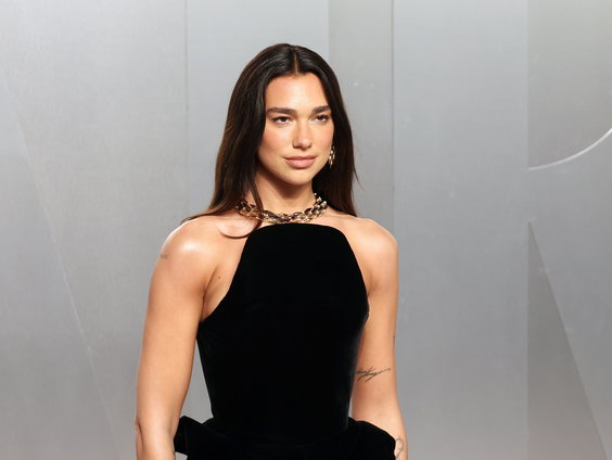 Dua Lipa aan de slag bij het London Literature Festival
