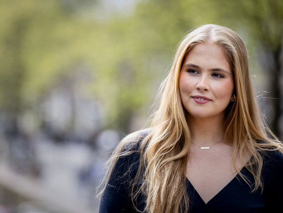 Hoe bereidt prinses Amalia zich voor op de troonopvolging?