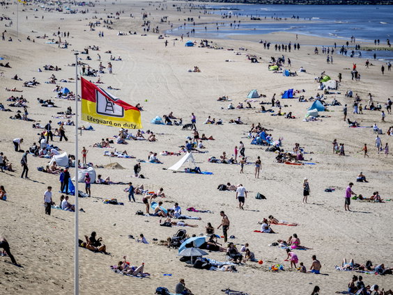 Hoe is het om EHBO'er te zijn op de Nederlandse stranden?