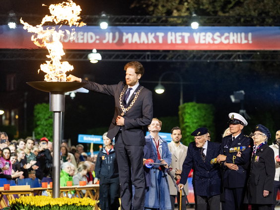 Marianka brengt bevrijdingsvuur rennend van Wageningen naar Hardenberg