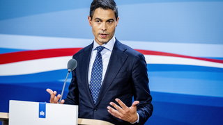 Met woorden de rug recht houden