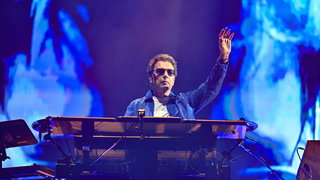 Waarom muziek-icoon Jean-Michel Jarre blijft vernieuwen