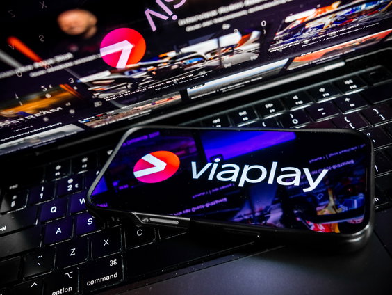 Mediabedrijven slaan alarm: illegale tv-kastjes ondermijnen legaal aanbod