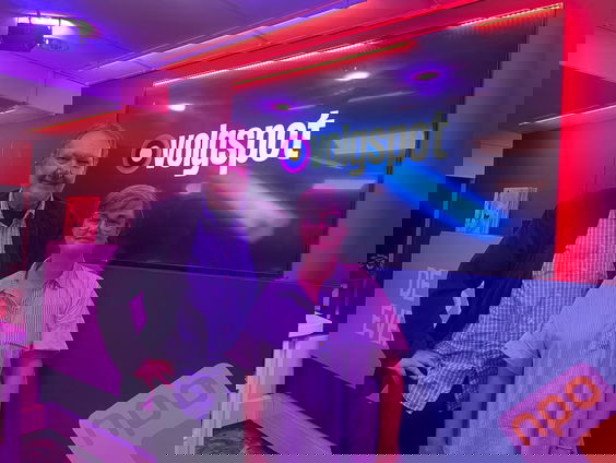 Een vliegende start: Sarah Moeremans en Het Zuidelijk Toneel bekroond met de Prijs van de Kritiek