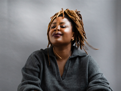 Babeth Fonchie Fotchind schrijft Regenbooggedicht ‘wij waren’