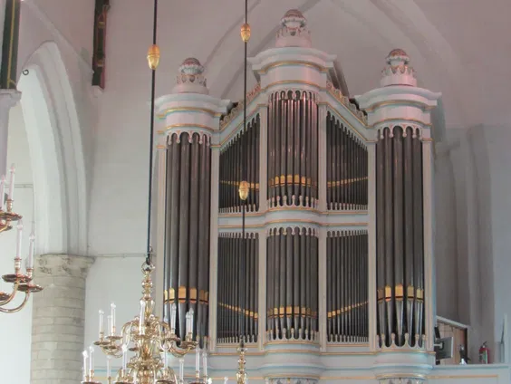 12 Steden, 13 Orgels #52: Mark glorieert op Kapelse Bätz-Witte