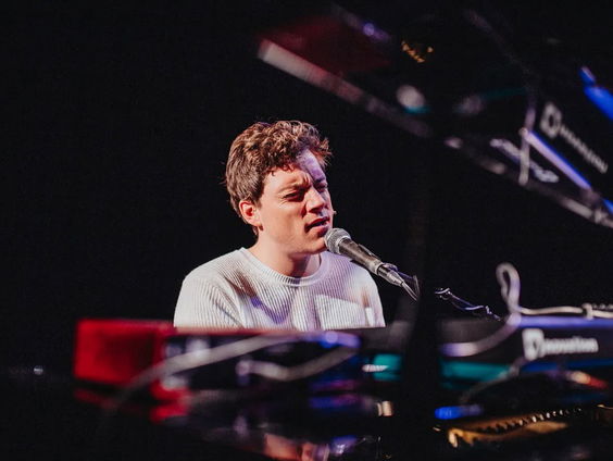 Toekomstmuziek #48: Benjamin van der Velden