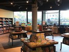 Boekenwurm uit Rotterdam over gratis abonnementen bieb's