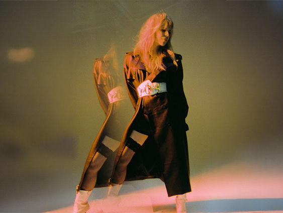 Blackbird heeft sensuele nieuwe single: "Als magneten tot elkaar aangetrokken"