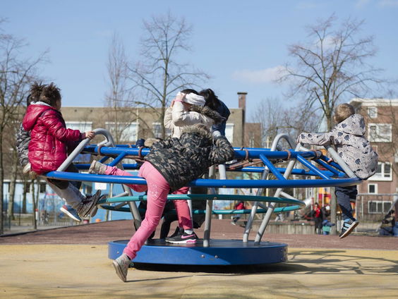 Te weinig ruimte voor buiten spelen en sporten in grote steden