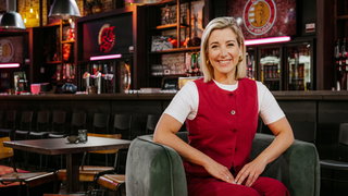 Carrie ten Napel terug met nieuw seizoen van 'Carrie op Vrijdag'