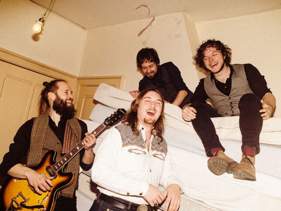 Livemuziek van Certain Animals!