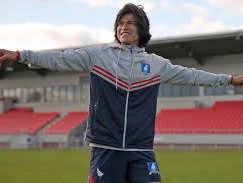 "Futbol is life": De opvallende transfer van acteur Cristo Fernandez
