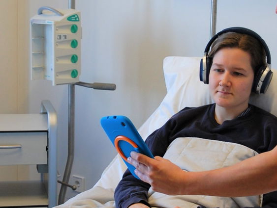 Muziek als medicijn, Hans Jeekel (1941-2025) bracht het de operatiekamer in