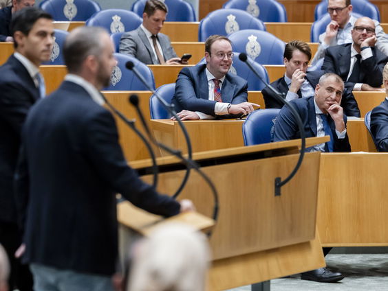 Ledenplicht voor politieke partijen: is dat een goed idee?