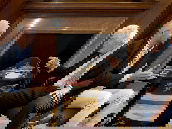 De Wit en de Brit, De zieke man van Europa