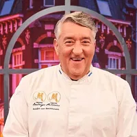 Robèrt van Beckhoven staat weer in het theater!