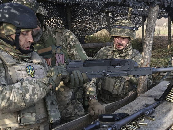 Wereldwijde omzet uit wapenverkoop naar recordhoogte door oorlogen in Oekraïne en Gaza