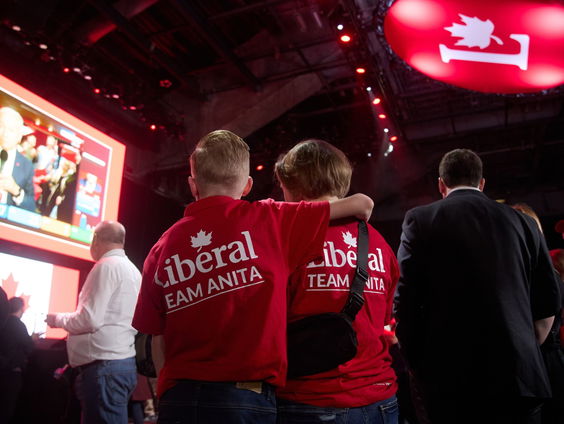 Liberale Partij Mark Carney leidt bij Canadese verkiezingen