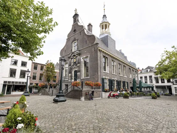 Huwelijksmarathon in Schiedam, uit liefde voor de stad