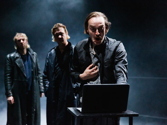 Een theatervoorstelling geschreven door ChatGPT: draak of meesterwerk?