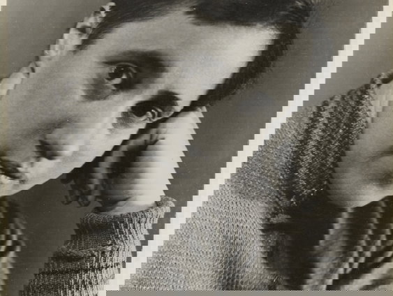 Meer Vrouw Op Straat: Fré Dommisse (1900-1971)