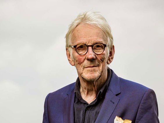 Vanuit de coulissen: Freek de Jonge