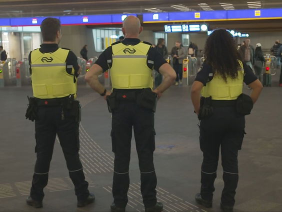 Burgemeester Marcouch over nieuwe handhaverspost op stationsplein Arnhem