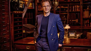 Valentijn van Hall over hoofdrol in voorstelling 'Harry Potter en het Vervl ...